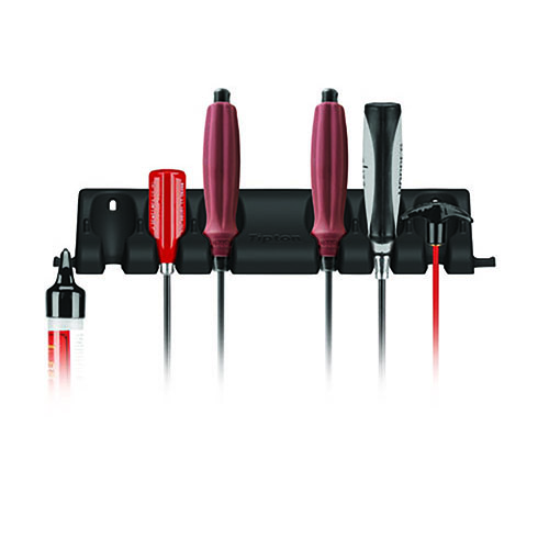 Tipton® Cleaning Rod Rack organiserer opptil seks rengjøringsstenger, har kroker for ekstra tilbehør, og er laget av slitesterk moldet materiale.