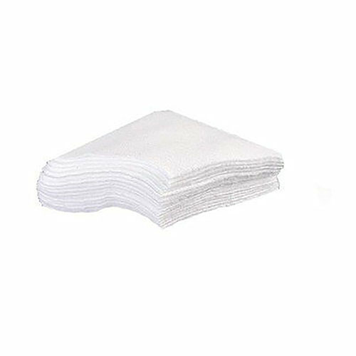 Tipton Patches i 10/12/16 Ga, 3" firkantet, laget av 100% bomullsfleece, perfekt kuttet for bruk med Tipton® Jags. 500 stk for optimal rengjøring.