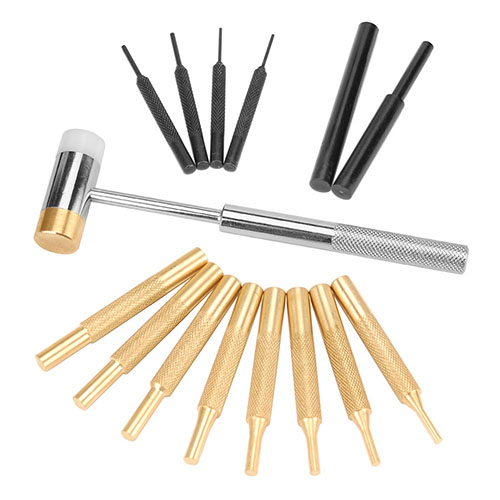Wheeler Hammer og Punch Set inkluderer en kombinasjon av polymer/brass hammer, 14 presisjonspuncher og en praktisk plastkasse, perfekt for gunsmithing og skytebanen.