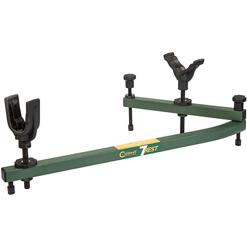 Caldwell 7-Rest™ gir en stabil og justerbar skytebase, designet for både høyre- og venstrehendte, med god plass til forlengede magasiner.