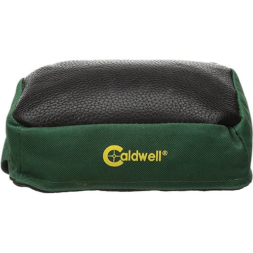 Caldwell Bench Accessory Bag No. 3 kombinerer høykvalitets lær og polyester for optimal stabilitet, enkel installasjon med hook and loop, og beholder formen.