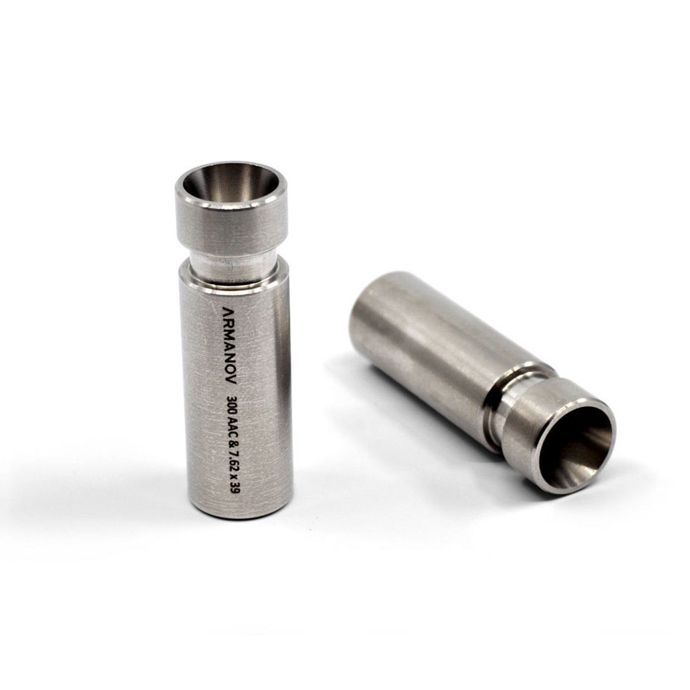 Powder funnel for Dillon, perfekt for 300 AAC Blackout og 223 Remington. Laget av rustfritt stål, passer til alle Dillon powder measures og sparer tid.