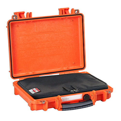 Explorer Cases 3005 OGB gir overlegen beskyttelse med vanntett design, korrosjonsfrie hengsler og mulighet for tilpasset oppbevaring, perfekt for flytransport.