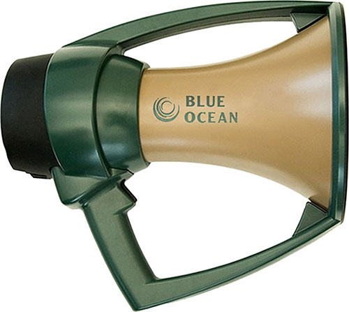 Blue Ocean Rugged Megaphone er kraftig, vanntett og lett, med avansert lydteknikk for klar lyd og lang rekkevidde. Perfekt for militær og redningstjenester.
