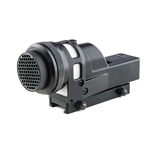MEPRO M21 er et robust, vedlikeholdsfritt reflexsikte med tritium og fiberoptikk, perfekt for både dag og natt, med fem retikler og 30mm linse for rask målfangst.
