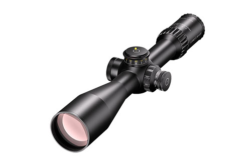 6–36x56 PM II High Performance gir eksepsjonell klarhet og presisjon, perfekt for både jakt og konkurranse med justerbare funksjoner for optimal ytelse.