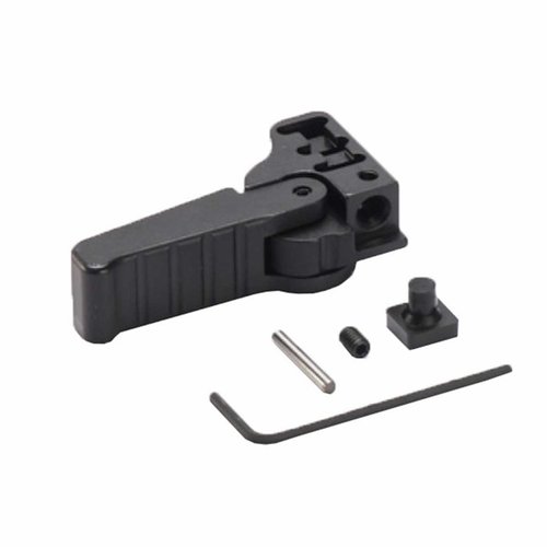 MINI SWITCHBACK CHARGING HANDLE fra MANTICORE ARMS gir en optimal opplevelse med Steyr AUG, basert på tilbakemeldinger for forbedret funksjonalitet og brukervennlighet.