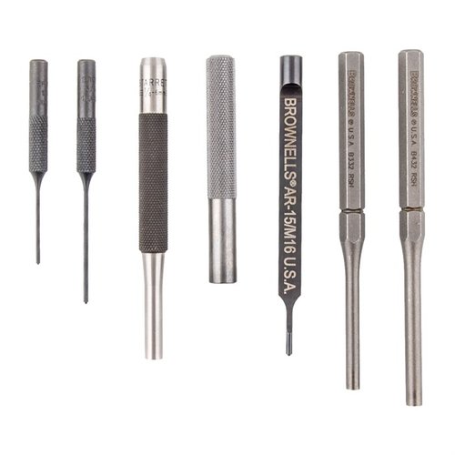 AR-15 LOWER PUNCH SET fra BROWNELLS gir en sikker og skånsom måte å fjerne pinner uten å skade våpenets finish. Inkluderer 7 verktøy for enkel montering og demontering.