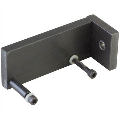 10/22® Receiver Drilling Jig gjør det mulig å rengjøre løpet fra baksiden uten å fjerne det, og forhindrer slitasje fra rengjøringsstangen som kan ødelegge presisjonen.