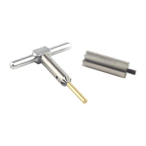 BRASS ONE CALIBER SET gir deg muligheten til å kvadre og chamfre munnings på rifler og håndvåpen, med justerbare kuttere for presisjon og raskere omlasting.