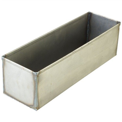 HALFTANKS er ideell for bluing av håndvåpen og små deler, med en kapasitet på 2 gallon og rask oppvarming takket være den kompakte størrelsen.