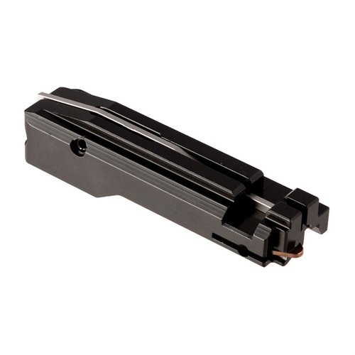 Brownells 10/22® Bolt Assembly er en komplett, drop-in klar del i rustfritt stål, tilgjengelig i matte eller black nitride finish, perfekt for pålitelighet.