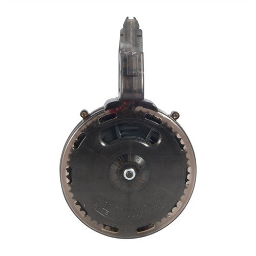 Pålitelig 50-runders trommelmagasin for M&P15-22 lar deg skyte lange serier med .22 LR, enkelt å rengjøre og laget av slitesterk polykarbonat.