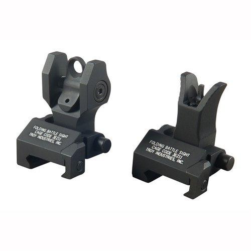 TROY INDUSTRIES AR-15 Flip-Up Sight Set gir deg robuste, foldbare sikter som fungerer som sikkerhetsbackup, lett å bruke og festes trygt på Picatinny-skinner.
