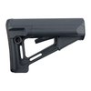 MAGPUL AR-15 STR STOCK gir justerbar komfort med intern batterilagring, vannbestandige rom, og et solid grep for bedre stabilitet under skyting.