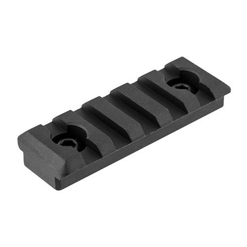 Midwest Industries M-LOK 5 slot Picatinny rail i 6061 aluminium gir deg solid festing for tilbehør, med alt monteringsutstyr inkludert.