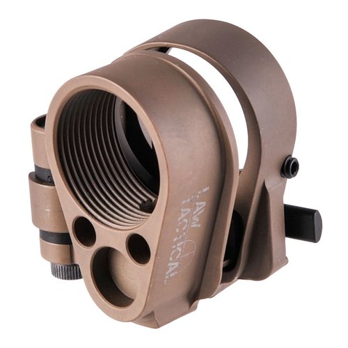 Law Tactical AR-15 GEN3-M Folding Stock Adapter lar deg installere et sammenleggbart kolbe for enklere transport og raskere utplassering.