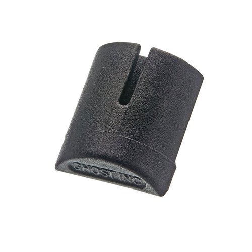 Ghost Grip Plug for Glock® 42/43 holder smuss ute av mekanismen, gir en sikker passform uten permanente modifikasjoner og gir et rent, ferdig utseende.