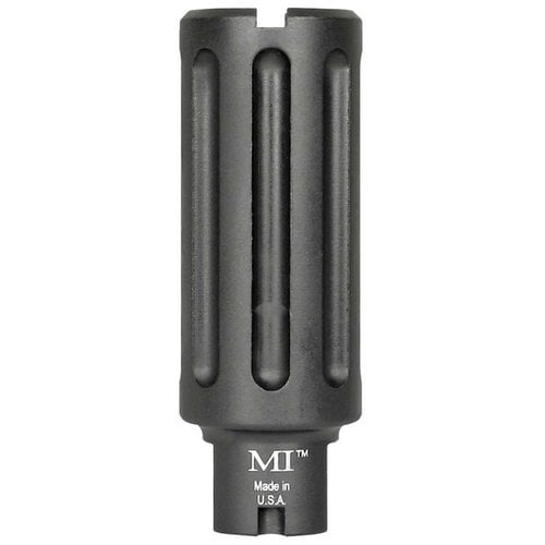 Midwest Industries AK-47 Blast Can Compensator redirigerer gassene fra munningen fremover, og reduserer ubehagelig muzzle blast for bedre håndtering.