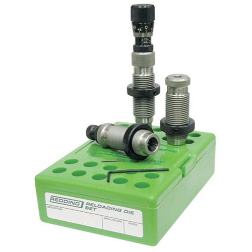 Redding National Match Die Set er perfekt for seriøse skyttere, med Full Length Sizing Die, Taper Crimp Die og Competition Bullet Seater for optimale resultater.