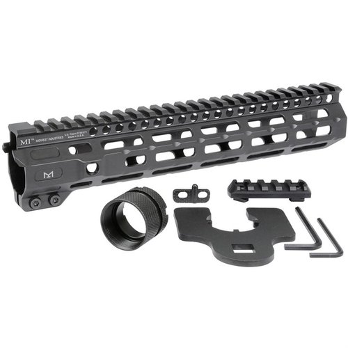 Midwest Industries Combat M-LOK Rail Handguard for AR-15 tilbyr et lettvekts, fri-flytende design med M-LOK festepunkter og en kontinuerlig Picatinny-skinne.