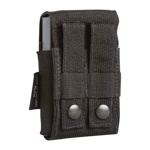 Armageddon Gear Adjustable AICS/AW Mag Pouch gir sikker oppbevaring av magasiner på PALS webbing eller belter, med justerbar høyde for enkel tilgang.