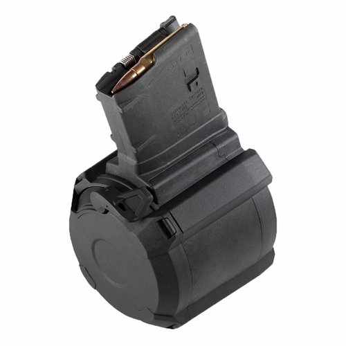 Magpul PMAG D-50 LR/SR GEN M3 er en lett, slitesterk 50-runders trommelmagasin for .308 Winchester, med høy pålitelighet og enkel lasting.