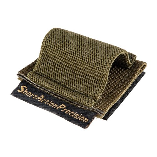 Short Action Precision .22 Magazine Holder gir rask og enkel tilgang til ekstra .22 magasiner, festes med Velcro nær utdømmingsporten på rifler.