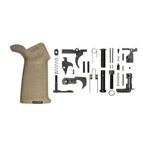 Aero Precision AR-15 M4E1 Lower Parts Kit inkluderer Magpul MOE Grip, designet for M4E1 lower receiver, uten trigger guard, perfekt for AR-15 bygging.
