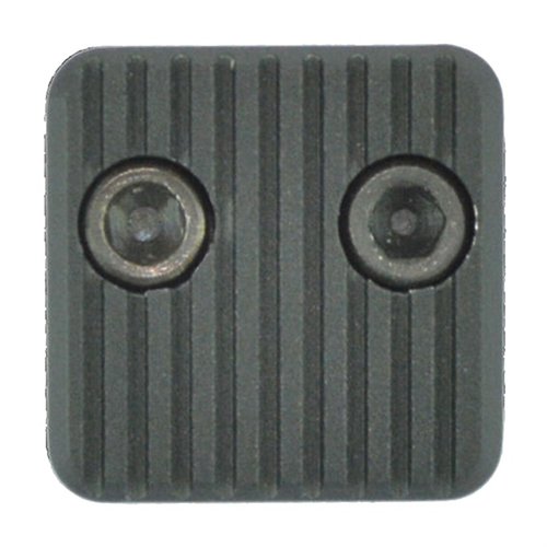 Oppgrader din AR-15 med Armaspec TCB-31 Tactical Combat Button for 263% større aktiveringsområde, ergonomisk design, og enkel aktivering uten å endre grep.