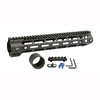 Midwest Industries AR .308 Combat Rail Handguard gir deg holdbarhet og allsidighet med M-LOK-fester, anti-rotasjonspunkter og fri flyt-design.