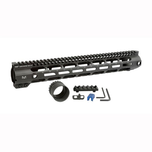 Midwest Industries AR .308 Combat Rail Handguard gir ekstra allsidighet og holdbarhet, laget av 6061 aluminium med M-LOK og anti-rotasjonsfunksjoner.