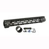Forbedre din DPMS AR .308 med Midwest Industries Combat Rail M-LOK håndbeskytter, laget av 6061 aluminium, med flere monteringspunkter og en robust design.