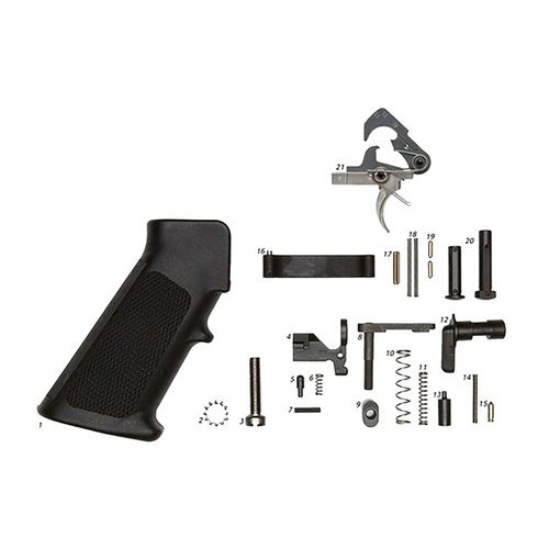 Komplett AR-15 Lower Parts Kit med ACT Trigger, inkludert alle nødvendige deler for montering, tilgjengelig med eller uten grep for optimal tilpasning.