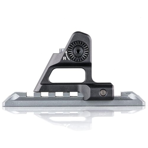 AR-15 PEAK ULTRALIGHT FIXED IRON SIGHTS gir pålitelige, justerbare sikter med 15