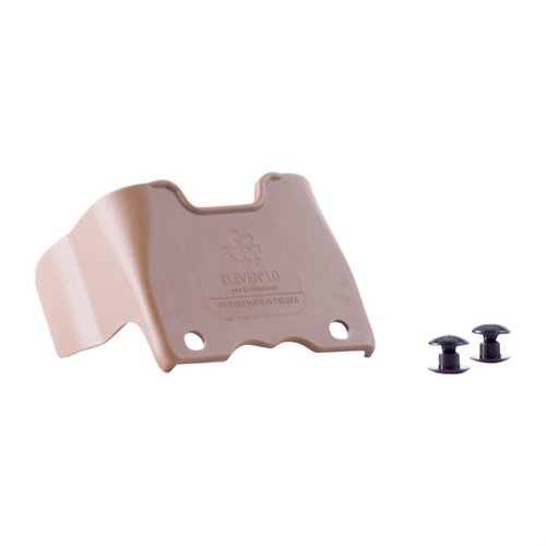 Eleven 10® RIGID TQ Case® Shirt Shield beskytter uniformen din mot slitasje, er lett, enkel å installere og leveres med alt nødvendig utstyr.