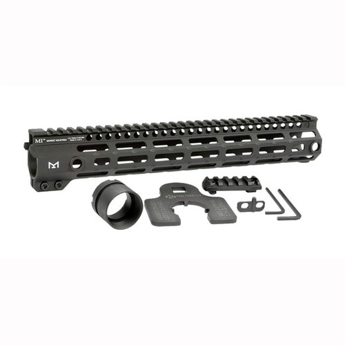 Midwest Industries AR-15 G4 Handguard med M-LOK tilbyr en lettvekts 6061 aluminiumkonstruksjon, flere lengder, integrerte QD sling lommer og kontinuerlig picatinny skinne.