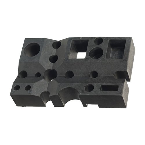 Archangel® Gunsmith Bench Block i svart polymer er et allsidig verktøy for våpenreparasjon, med spor for boltdemontering og deljustering. Livstidsgaranti.