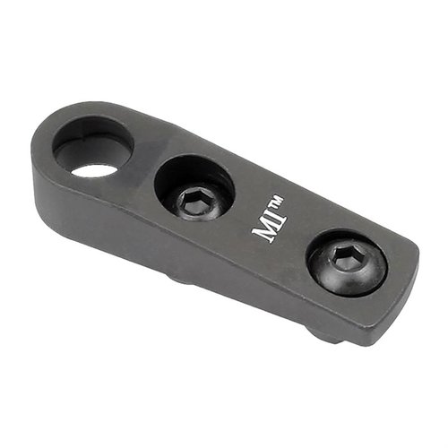 Midwest Industries QD Sling Attachment M-LOK gir solid støtte for QD sokkel, har begrenset rotasjon, laget av 6061 aluminium, veier kun 0,6 oz og har livstidsgaranti.