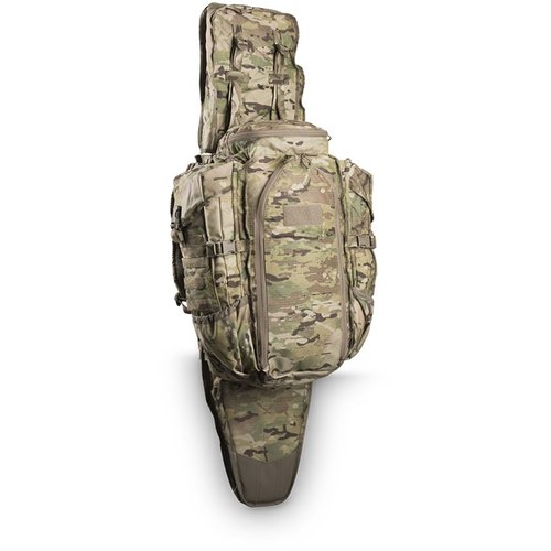 Eberlestock Phantom Sniper Pack kombinerer komfort og funksjonalitet med plass til rifler, 2200 kubikk tommer lagringsplass og vanntett regntrekk.
