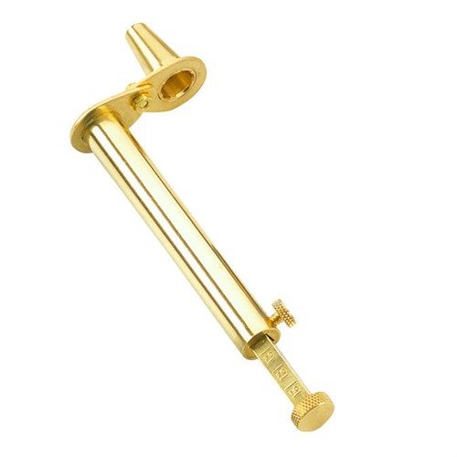 Traditions justerbare powder measure gir presis måling av krutt, enkel justering for forskjellige kalibre og robust design for pålitelighet i feltet.