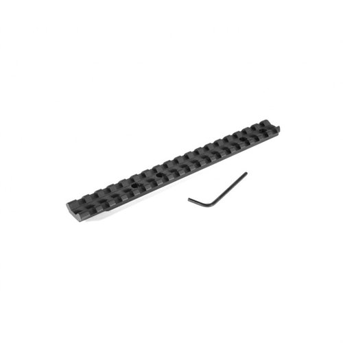 EGW Tikka T3 Scope Bases gir deg en lettvektig og presis Picatinny rail uten boring, med enkel justering av øyeavstand og fleksibilitet for kikkertvalg.