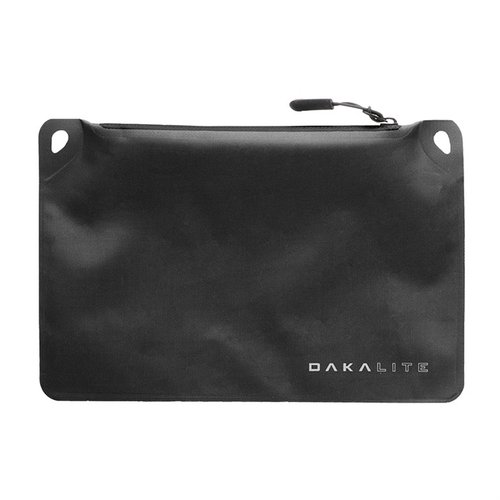 DAKA Lite Pouch er lett, pakkbar og laget av 70D TPU-belagt nylon, perfekt for oppbevaring av elektronikk og nødutstyr under jakt og friluftsliv.