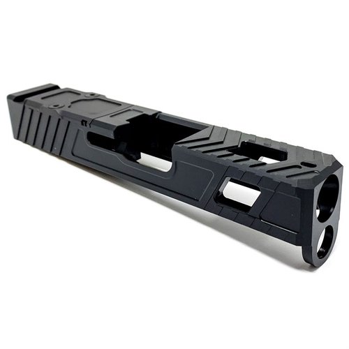 Marksman V4 Slide for Glock G26 Gen3/4 er laget av 17-4 rustfritt stål, har RMR-mønster, kompatibel med red-dot optikk og har QPQ Nitride-finish for holdbarhet.
