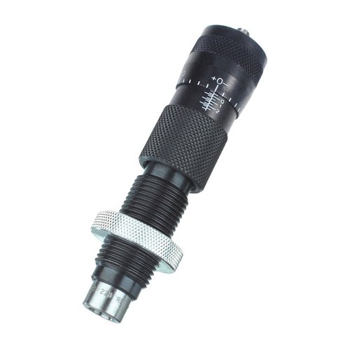 Forster Ultra Micrometer Seating Die gir presisjon med justering av kule-sette dybde i .0005" til .001" intervaller, og sikrer konsistente, konsentriske patroner.