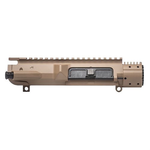 Aero Precision M5E1 Upper Receiver er en ett-stykke design med integrert håndguard, lettvektskonstruksjon og enkel montering for AR10/308 plattformer.