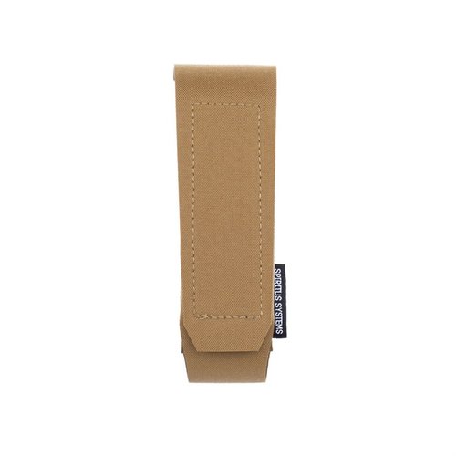 TKO Pouch er en lavprofil oppbevaringsløsning som festes til MOLLE, med justerbar lukking og sidefester for sikker oppbevaring av utstyr.