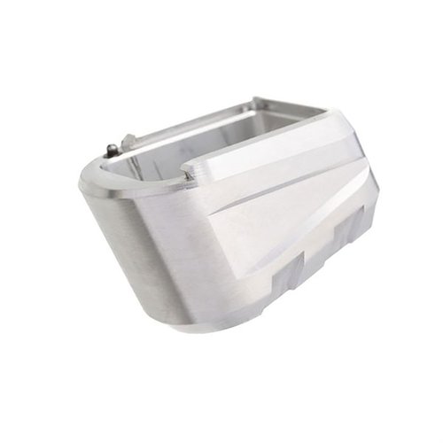 Oppgrader din Sig Sauer P365 X-Macro med Tyrant CNC +3 Magazine Extension; øker kapasiteten med 3 runder, enkel installasjon og ingen verktøy nødvendig.