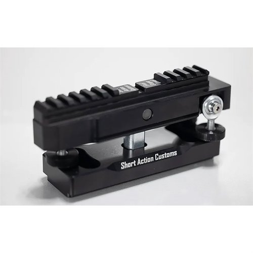 Kombiner Final Scope Level Accessory kit med din Final scope level for optimal nivåsetting. Inkluderer Starrett nivå, karabinkrok og paracord for plumb.