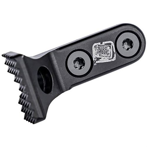 Sons Of Liberty Gunworks Presscheck Barricade Stop er en presisjonslaget M-LOK tilbehør som fungerer som både Barricade Stop og QD Sling Mount, laget av høykvalitets stål.